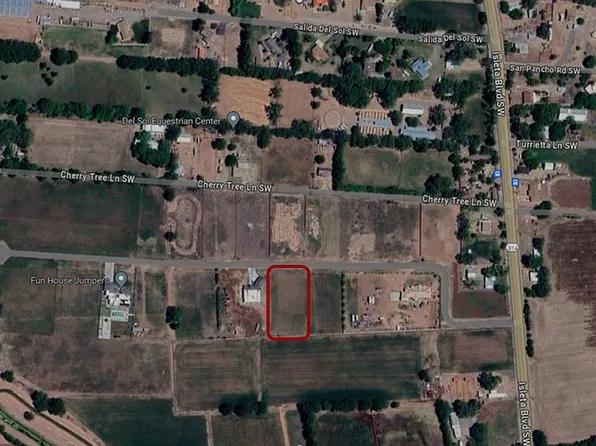 2112 Lucca Ave SW, Albuquerque, NM 87105