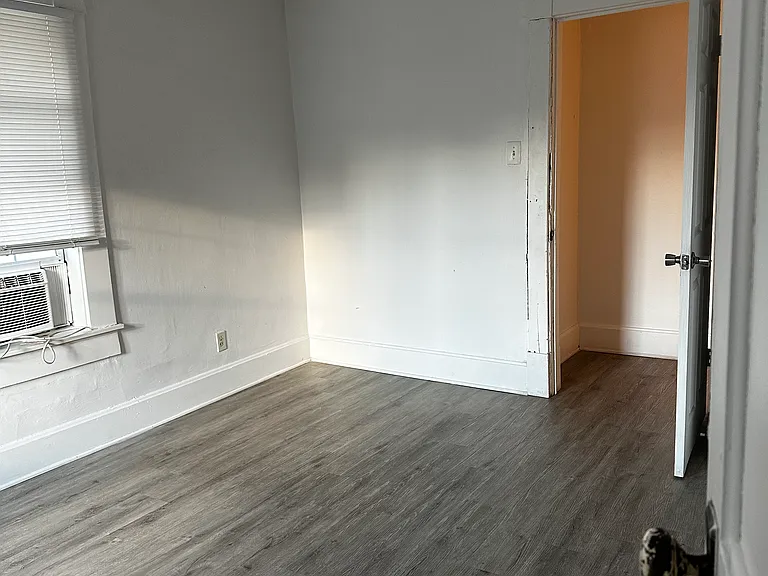 376 N Holmes Ave — Photo 3