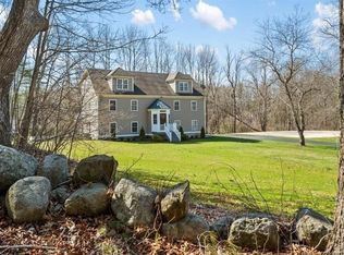 10 Sanborn Rd, Hampton Falls, NH 03844