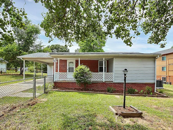 1017 McLain Rd, Kannapolis, NC 28083