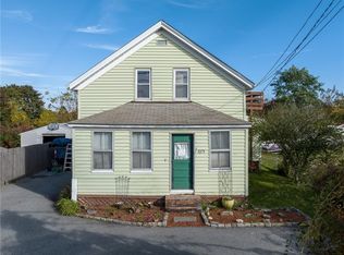 3273 E Main Rd, Portsmouth, RI 02871