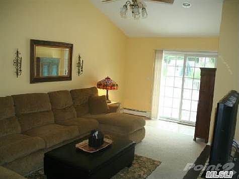 5th image of 7 Westwood Ln
