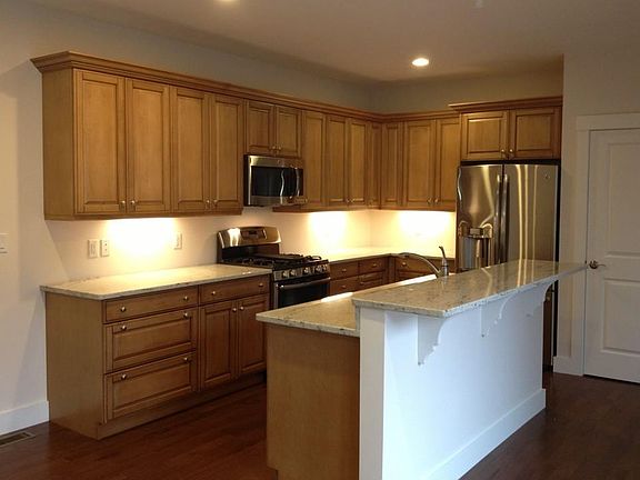 2nd image of 20 Greengate #20