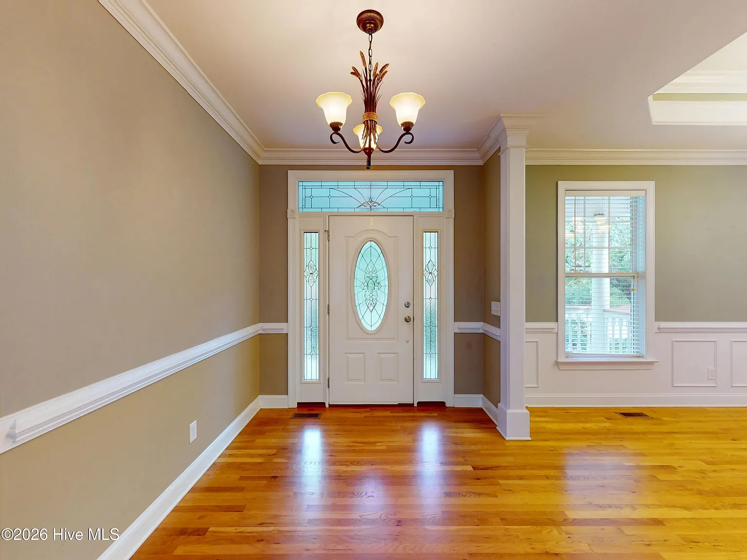 5 bed, 3.5 bath, 3100 sqft, $2,900 — Photo 4