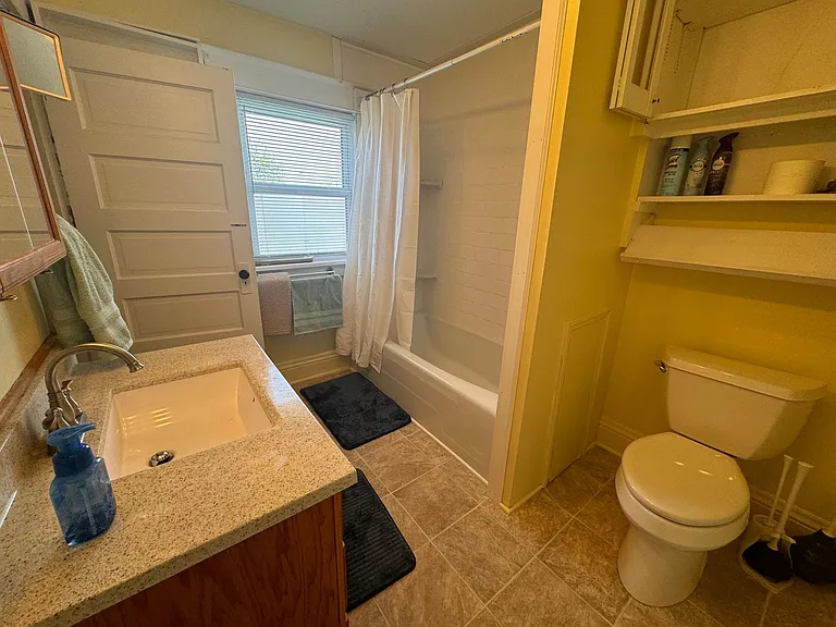 813 Miner St — Photo 11