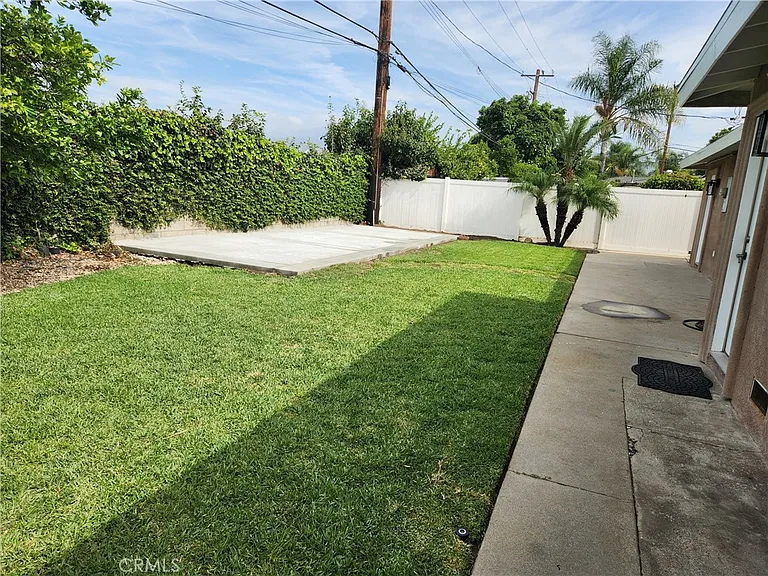 1257 N Armel Dr — Photo 17