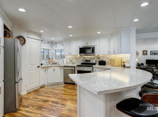 9390 W Ustick Rd TRLR 64, Boise, ID 83704