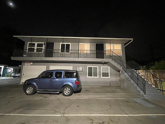 3rd image of 3458 La Clede Ave