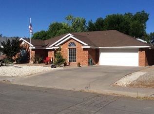 3110 Barcelona Dr, Roswell, NM 88201