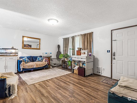 5th image of 1706 S 112th Street #AB