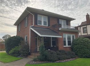 1224 Glenwood Dr, Sharon, PA