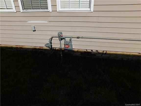 3rd image of 37 Maple Ave #29