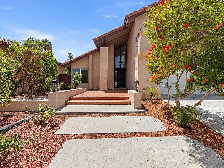 11342 Del Diablo St — Photo 3