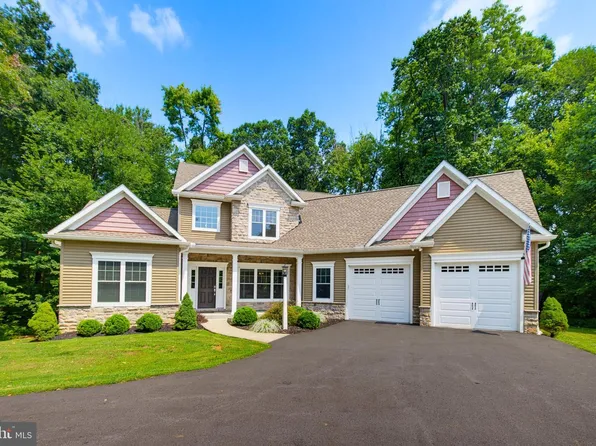 717 King Pen Rd, Nottingham, PA 17536