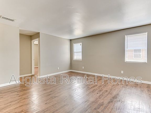 4th image of 3043 Old Powderhouse Rd APT E4