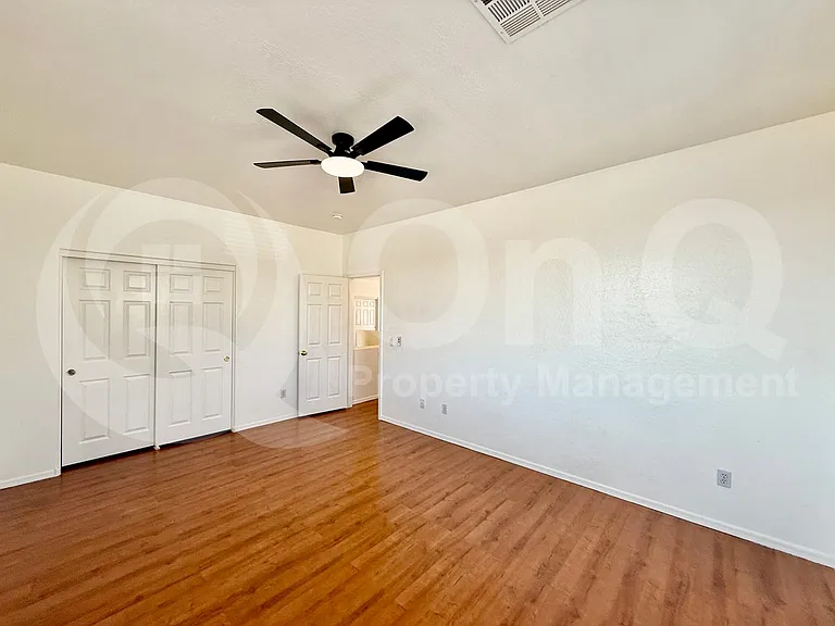 9940 E Medina Ave — Photo 21