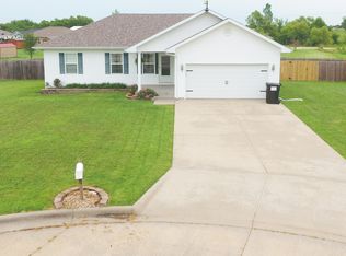 4824 S 129th Rd, Bolivar, MO 65613