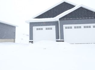 1816 Heights Ave, Burlington, ND 58722