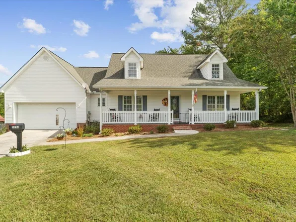 3194 Reed Rd, Tunnel Hill, GA 30755