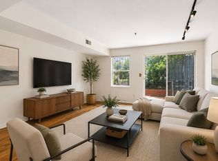 111 Vanderbilt Ave #B, Brooklyn, NY 11205
