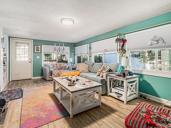 5th image of 1 Top Sail Lln.