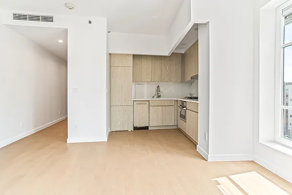 Rented by Compass | media 16