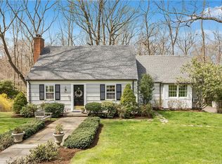 8 Great Hill Rd, Darien, CT 06820