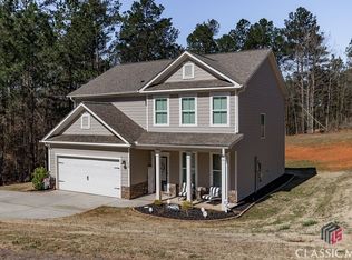 135 Woodpecker Point, Danielsville, GA 30633
