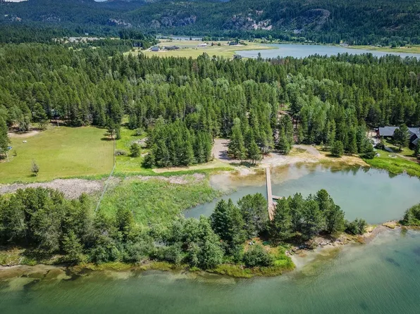 102 Bishops Bay Ln, Sagle, ID 83860