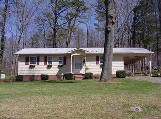 5723 Enfield Rd, Pfafftown, NC 27040