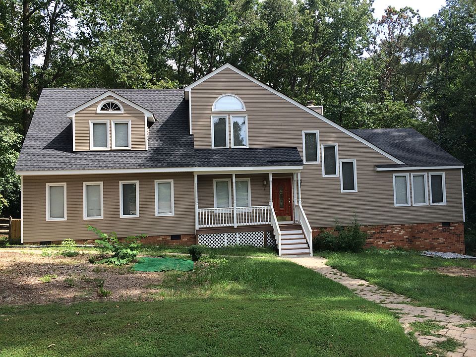 1st image of 8100 Buford Oaks Dr