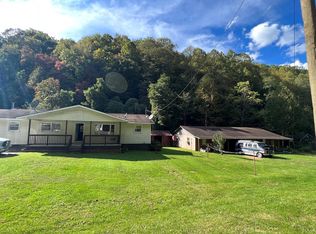 1050 Us Highway 19, Topton, NC 28781