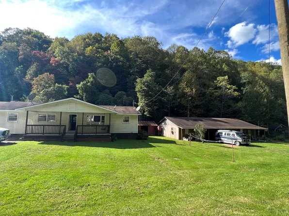 1050 Us Highway 19, Topton, NC 28781