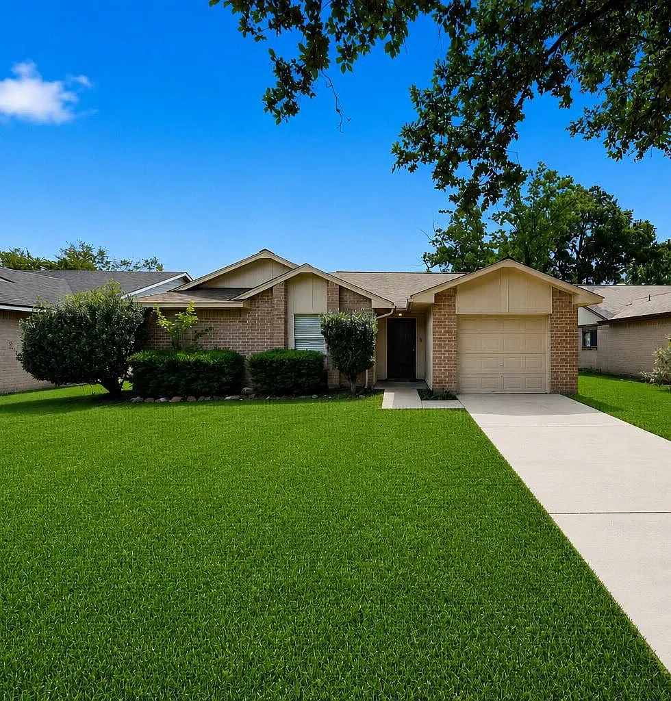 Building Photo - 12642 Autumn Mill Dr