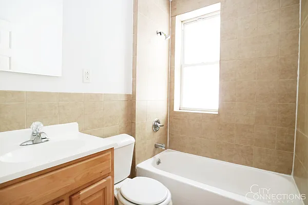 Rented by City Connections Realty | media 13