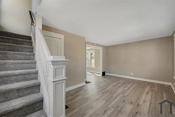 3 bed, 1440 sqft, $1,300 — Photo 2