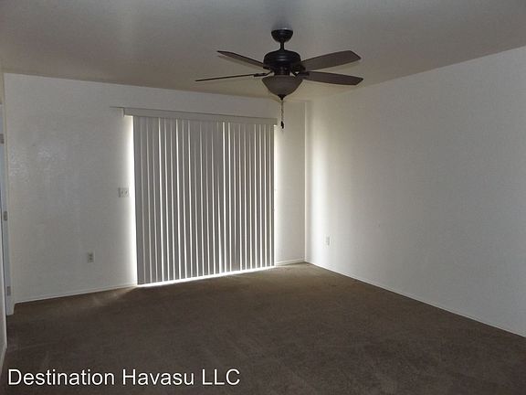 5th image of 3561 Tomahawk Dr APT A