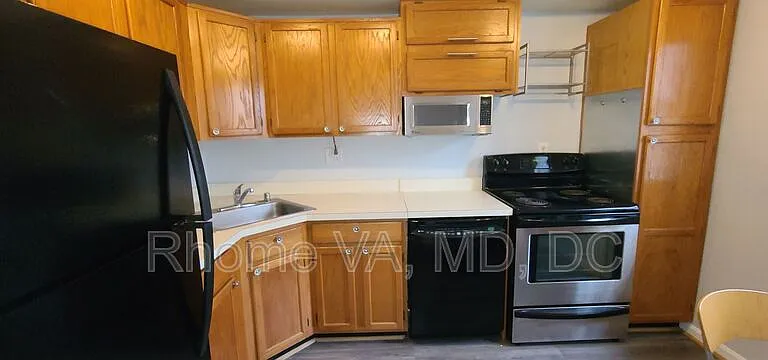 1745 N Troy St #437 — Photo 6