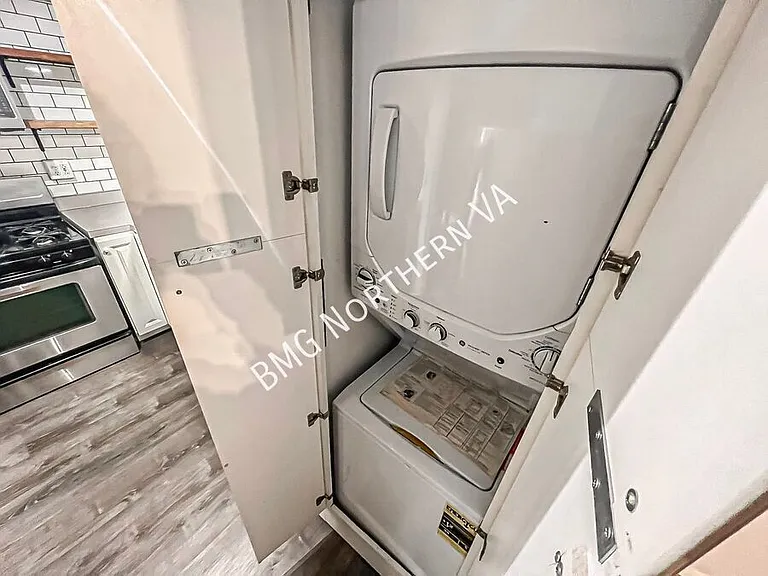 3592 Martha Custis Dr #303 — Photo 11