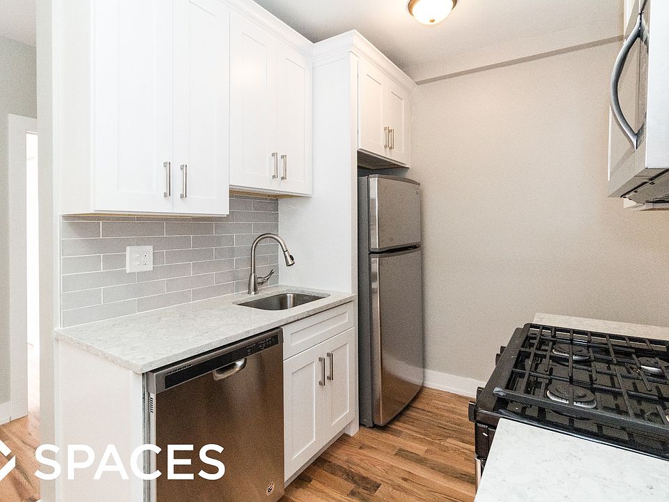 1st image of 820 W Cuyler Ave #822202
