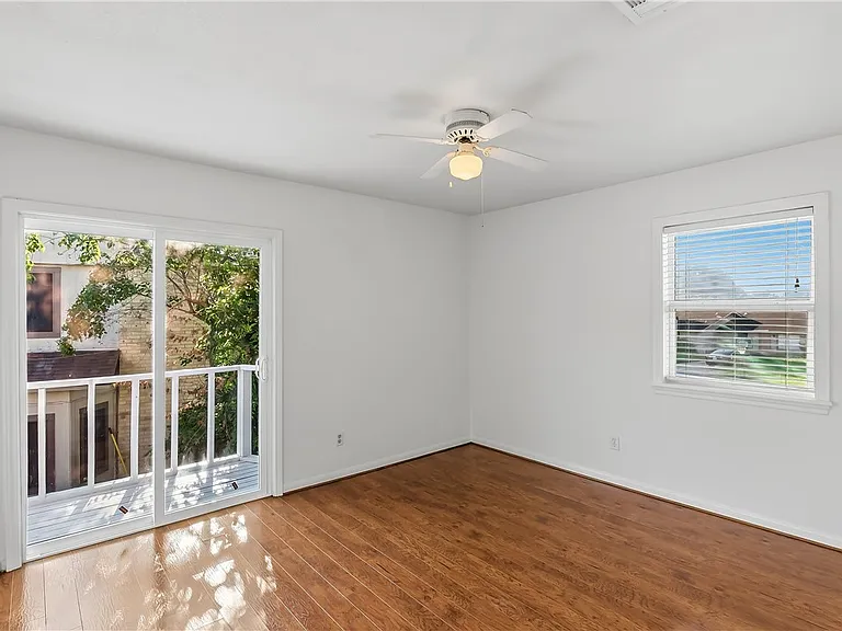 1521 Hawk Tree Dr — Photo 17
