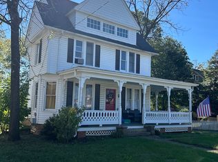 230 W Main St #C, Purcellville, VA
