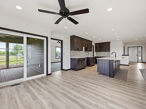 7th image of this home
