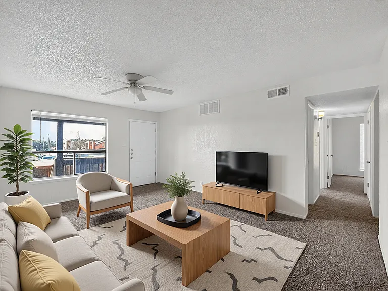Quail Run Apartments — Photo 20