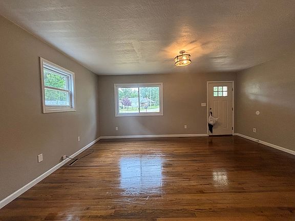 3rd image of 203 South St