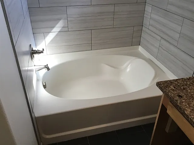 5046 Pelican St — Photo 12