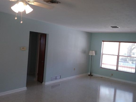2nd image of 314 28th St W