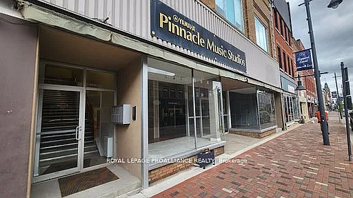 261 Front St #4