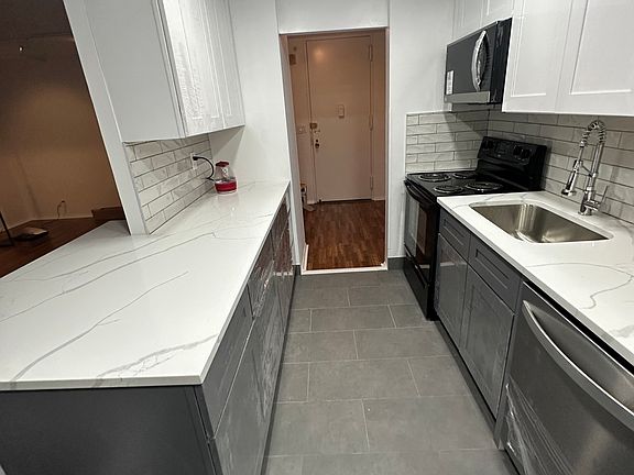 4th image of 300 Winston Dr APT 2201