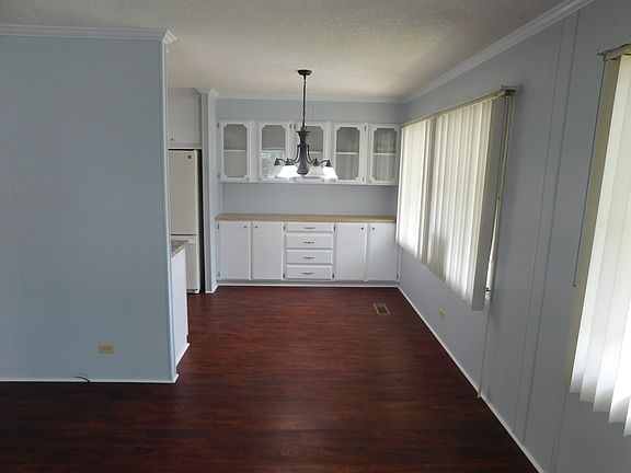 5th image of 183 Jacaranda Dr